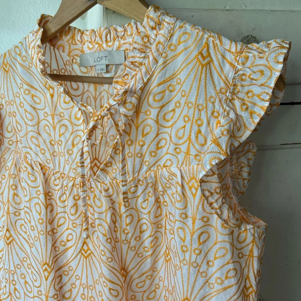 Ann Taylor LOFT | Womens White/Orange Ruffle Collar/Cap Sleeve Embroidered Top M - Picture 7 of 16